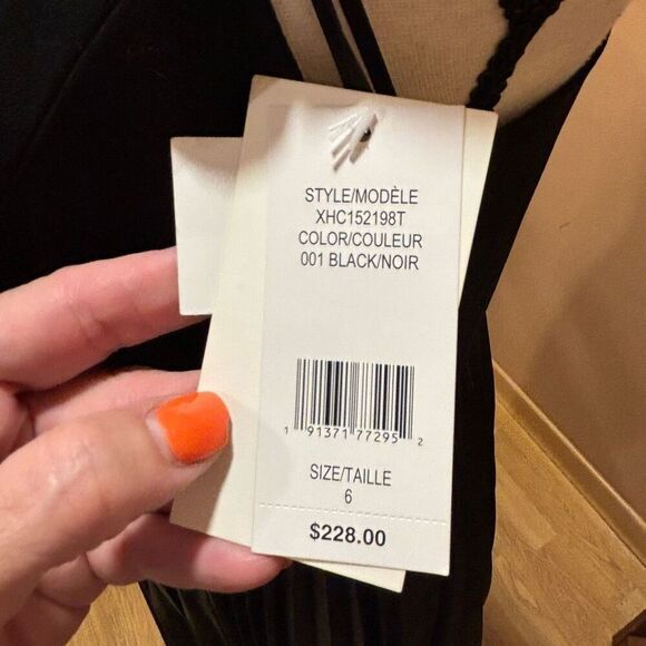 Halston Black A-Line Midi-Dress Spaghetti Strap Pleated Skirt Women Size 6 NWT - Picture 12 of 13